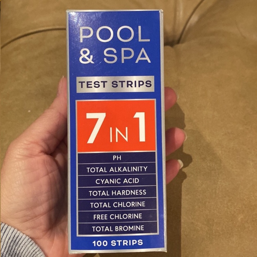 Pool & Spa Test Strips New in box - Picture 10 of 13